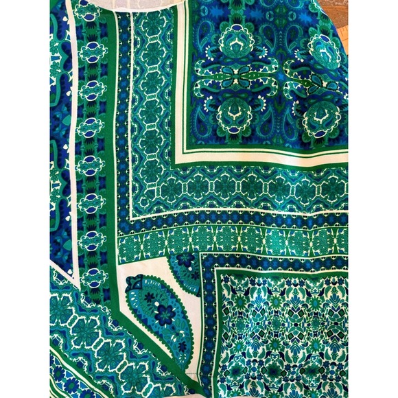 Rose + Olive Sleeveless Top Size M - Bandana Print‎ Sleeveless Layered Blouse - Picture 3 of 8